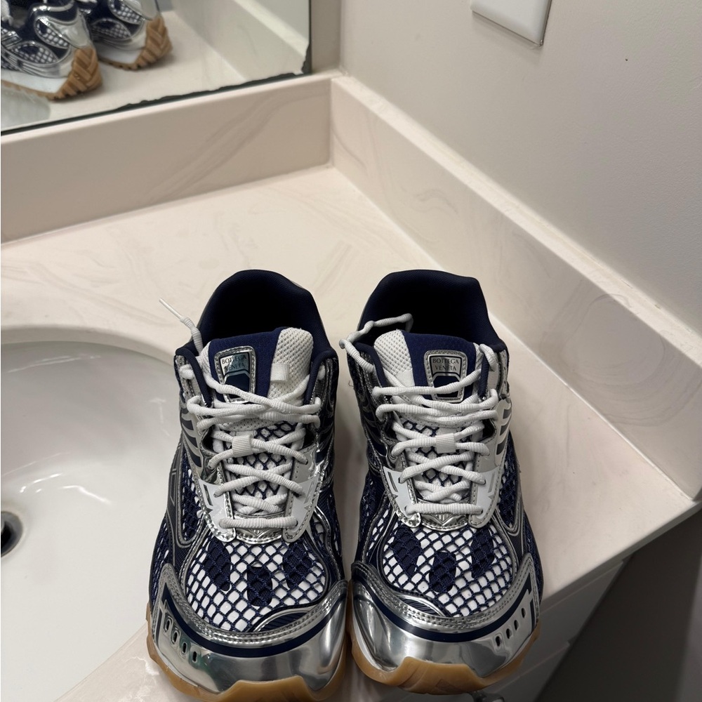Bottega Veneta Men’s ' Navy and Silver Sneakers